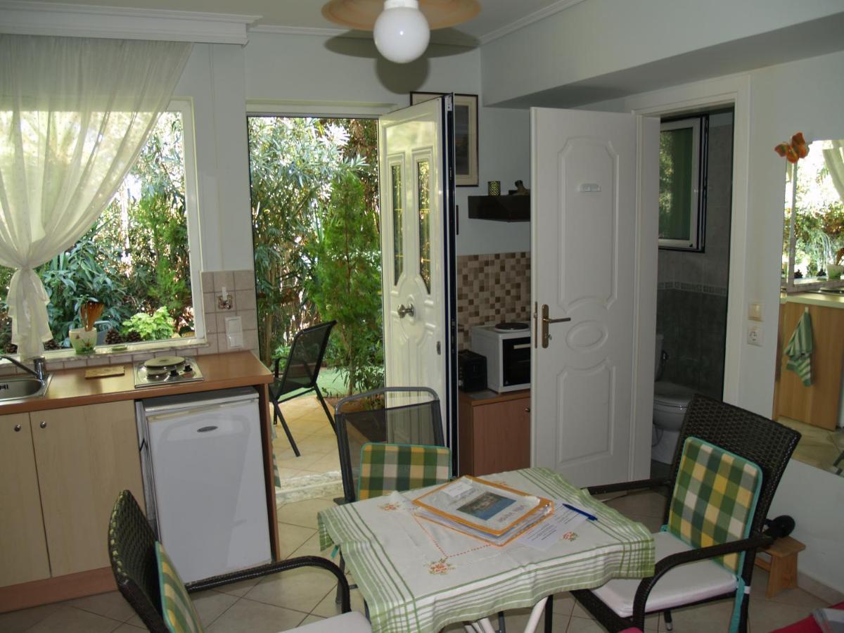 Villa Verde Apart-Hotel Nea Makri Exterior photo